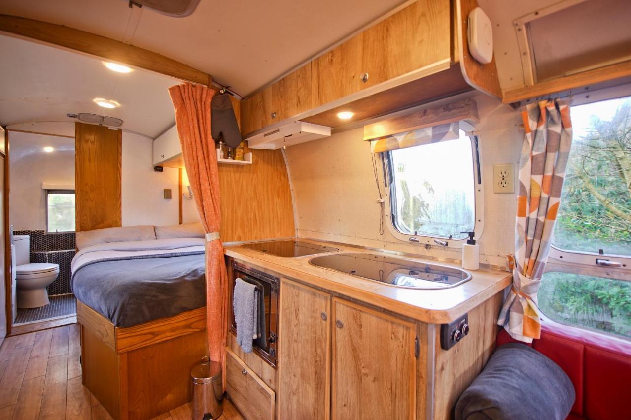 The Airstream Villa Penryn Eksteriør bilde